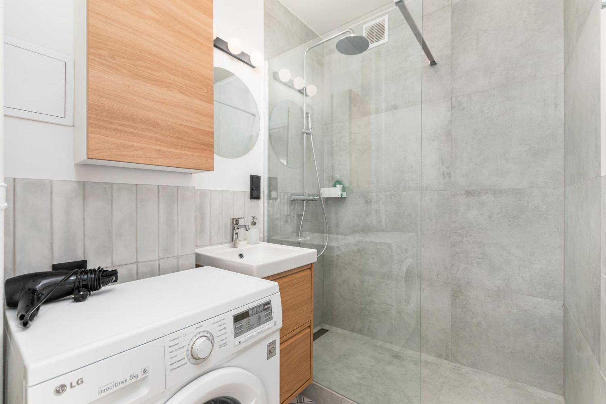 3 Bedroom Apartment Lipowa By Your Freedom Варшава Экстерьер фото